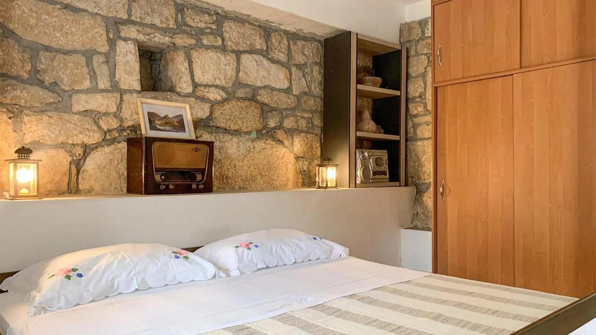 1 Bedroom Lovely Home In Medvida