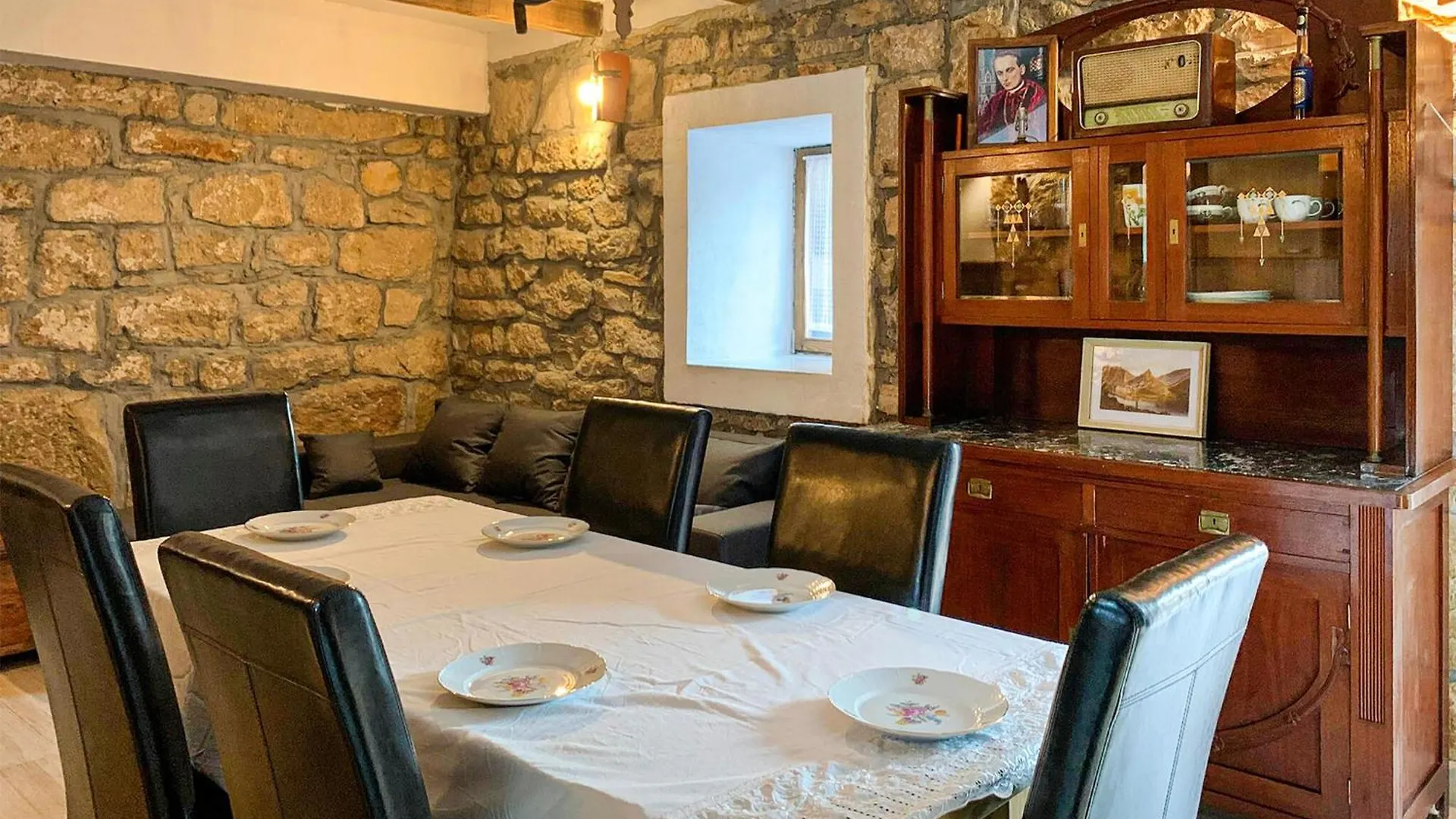 1 Bedroom Lovely Home In Medvida